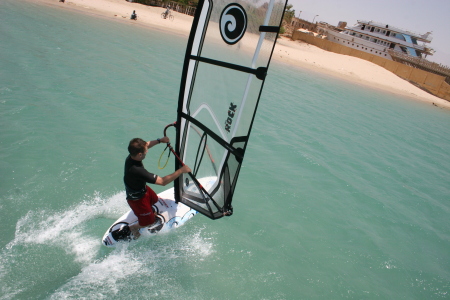 Gybing: harder than it
looks